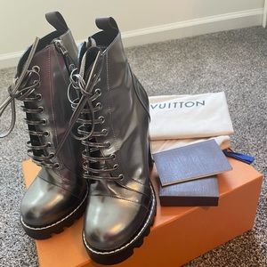 Louis Vuitton Star Trail Souliers Boots